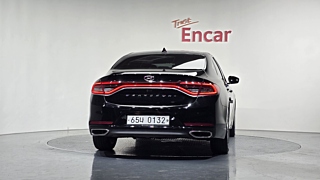 HYUNDAI GRANDEUR IG 2016