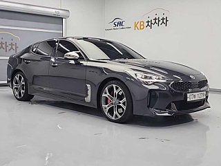 KIA STINGER 2017