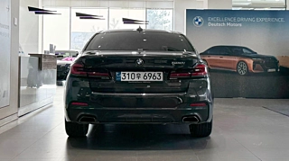 BMW 5-SERIES G30 2022