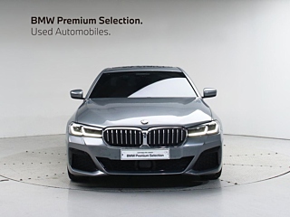 BMW 5-SERIES G30 2023