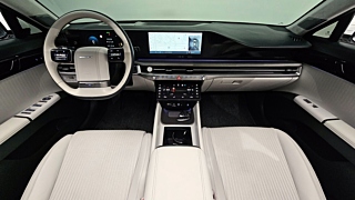 HYUNDAI GRANDEUR GN7 2023