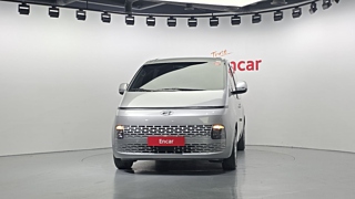 HYUNDAI STARIA 2023
