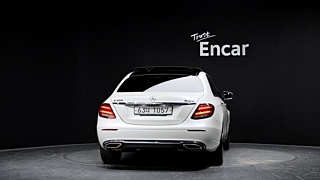 MERCEDES BENZ E-CLASS W213 2016