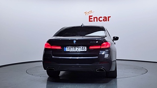 BMW 5-SERIES G30 2020