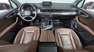 AUDI Q7 4M 2019