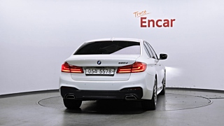 BMW 5-SERIES G30 2017