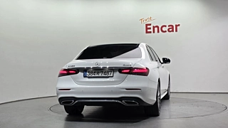 MERCEDES BENZ E-CLASS W213 2022