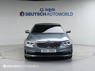 BMW 5-SERIES G30 2018