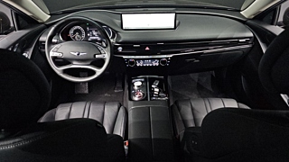 GENESIS G80 RG3 2023