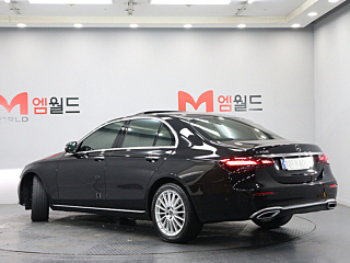 MERCEDES BENZ E-CLASS W213 2022