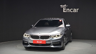 BMW 5-SERIES G30 2017