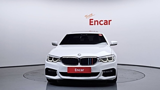 BMW 5-SERIES G30 2017