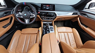 BMW 5-SERIES G30 2017