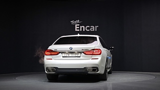 BMW 7-SERIES G11 2018