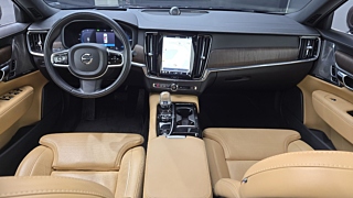 VOLVO S90 2022