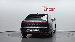 HYUNDAI GRANDEUR GN7 2023