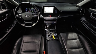 HYUNDAI GRANDEUR IG HYBRID 2018