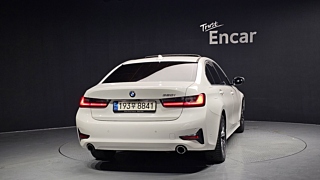 BMW 3-SERIES G20 2021