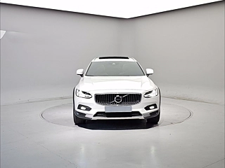 VOLVO V90 CROSS COUNTRY 2021