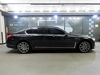 BMW 7-SERIES G11 2019