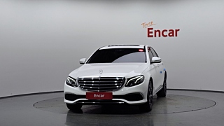 MERCEDES BENZ E-CLASS W213 2019