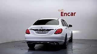 MERCEDES BENZ C-CLASS W205 2017