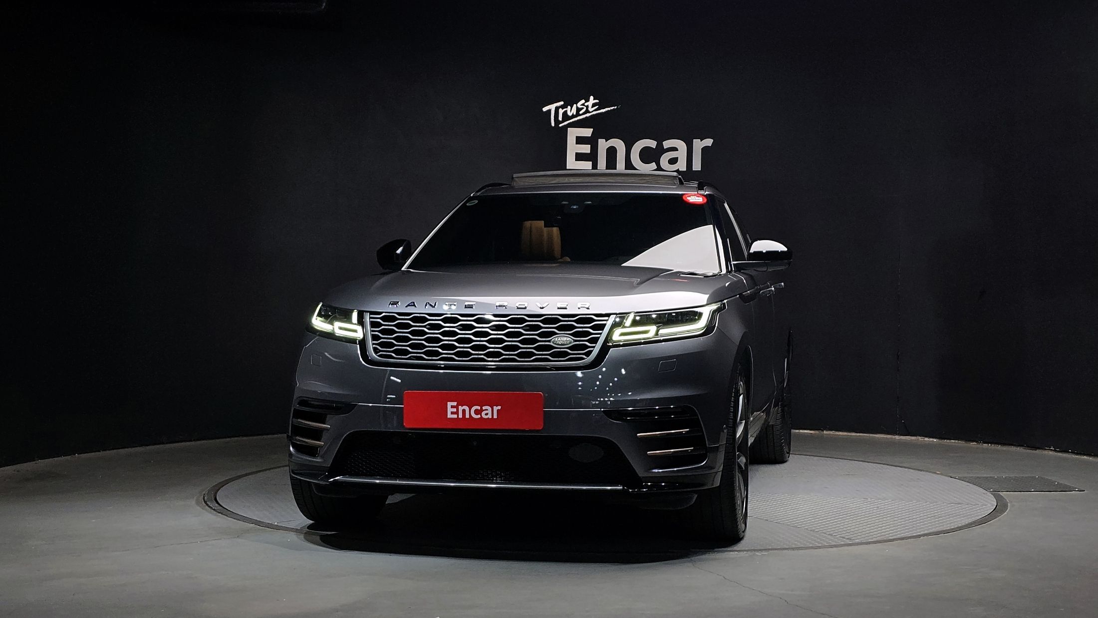 LAND ROVER RANGE ROVER VELAR 2019