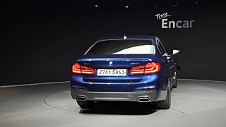 BMW 5-SERIES G30 2020