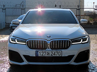 BMW 5-SERIES G30 2021