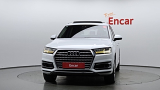 AUDI Q7 4M 2016