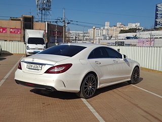 MERCEDES BENZ CLS-CLASS W218 2017
