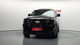 CADILLAC ESCALADE 2017