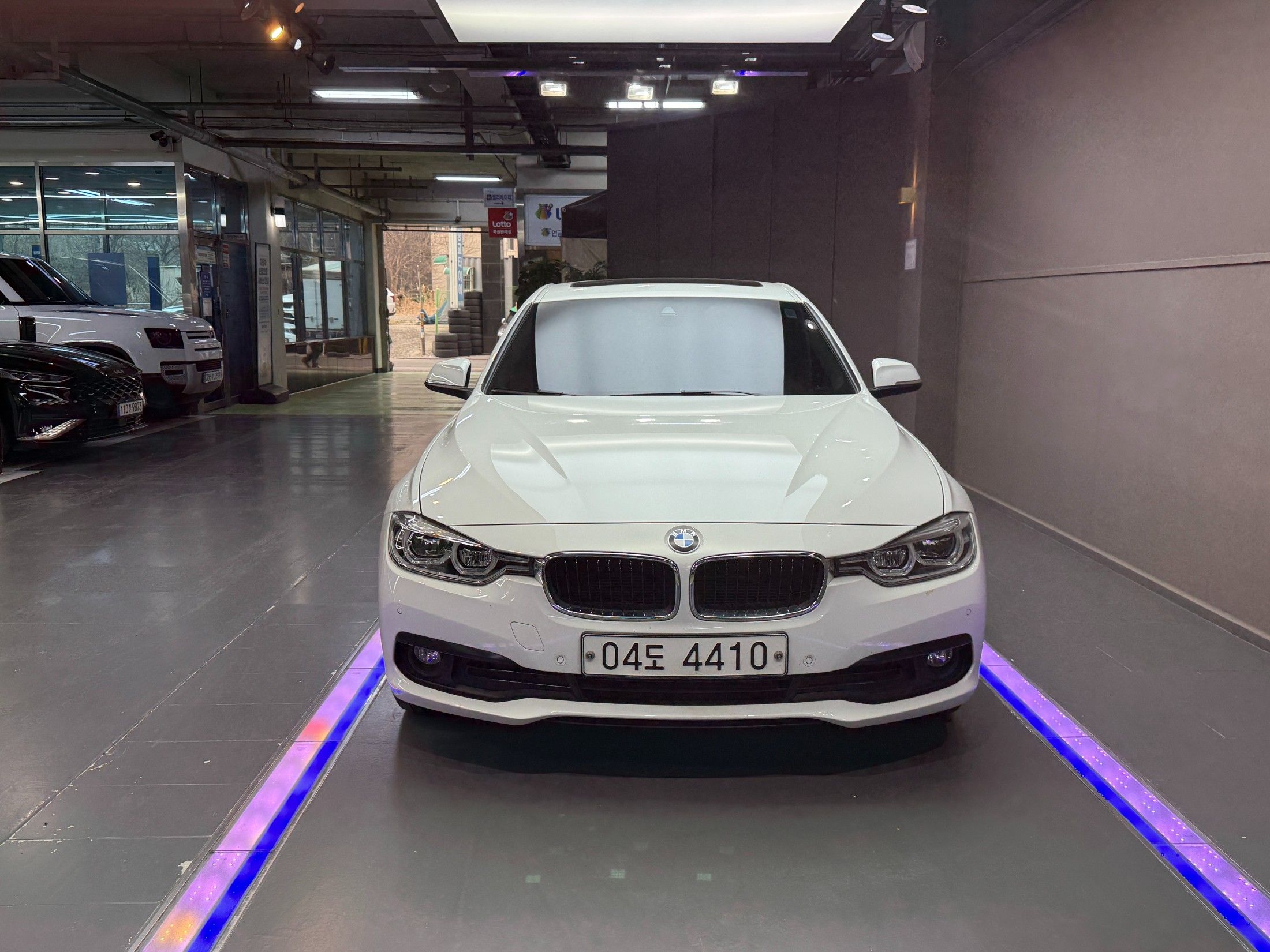 BMW 3-SERIES F30 2018