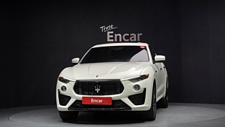 MASERATI LEVANTE 2019