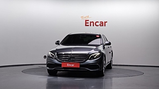 MERCEDES BENZ E-CLASS W213 2020
