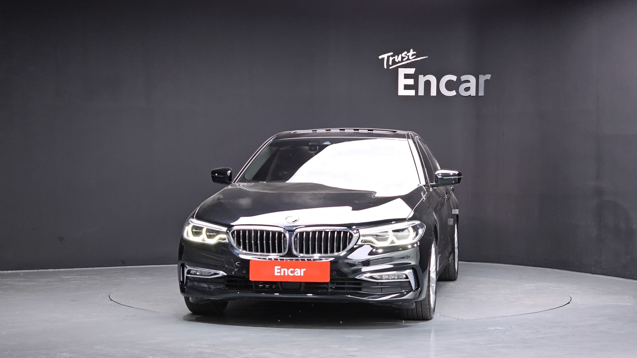 BMW 5-SERIES G30 2018