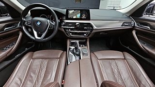 BMW 5-SERIES G30 2018