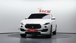 MASERATI LEVANTE 2018