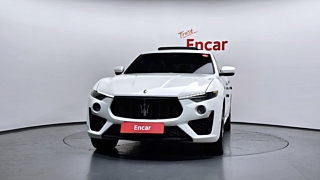 MASERATI LEVANTE 2019