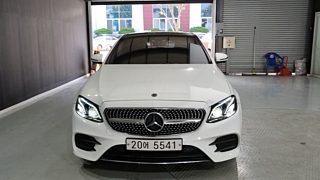 MERCEDES BENZ E-CLASS W213 2017