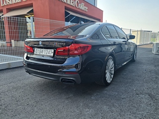 BMW 5-SERIES G30 2019