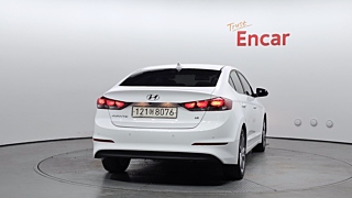 HYUNDAI AVANTE AD 2018