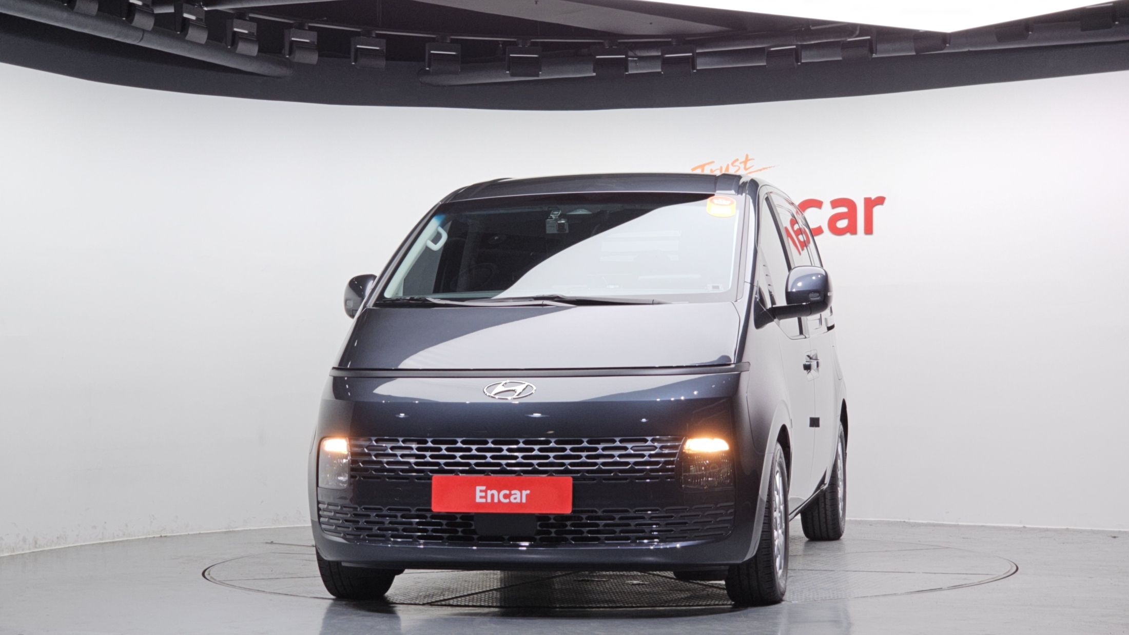 HYUNDAI STARIA 2021