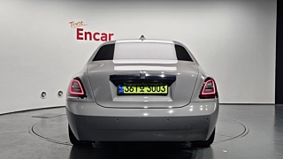 ROLLS ROYCE GHOST 2021