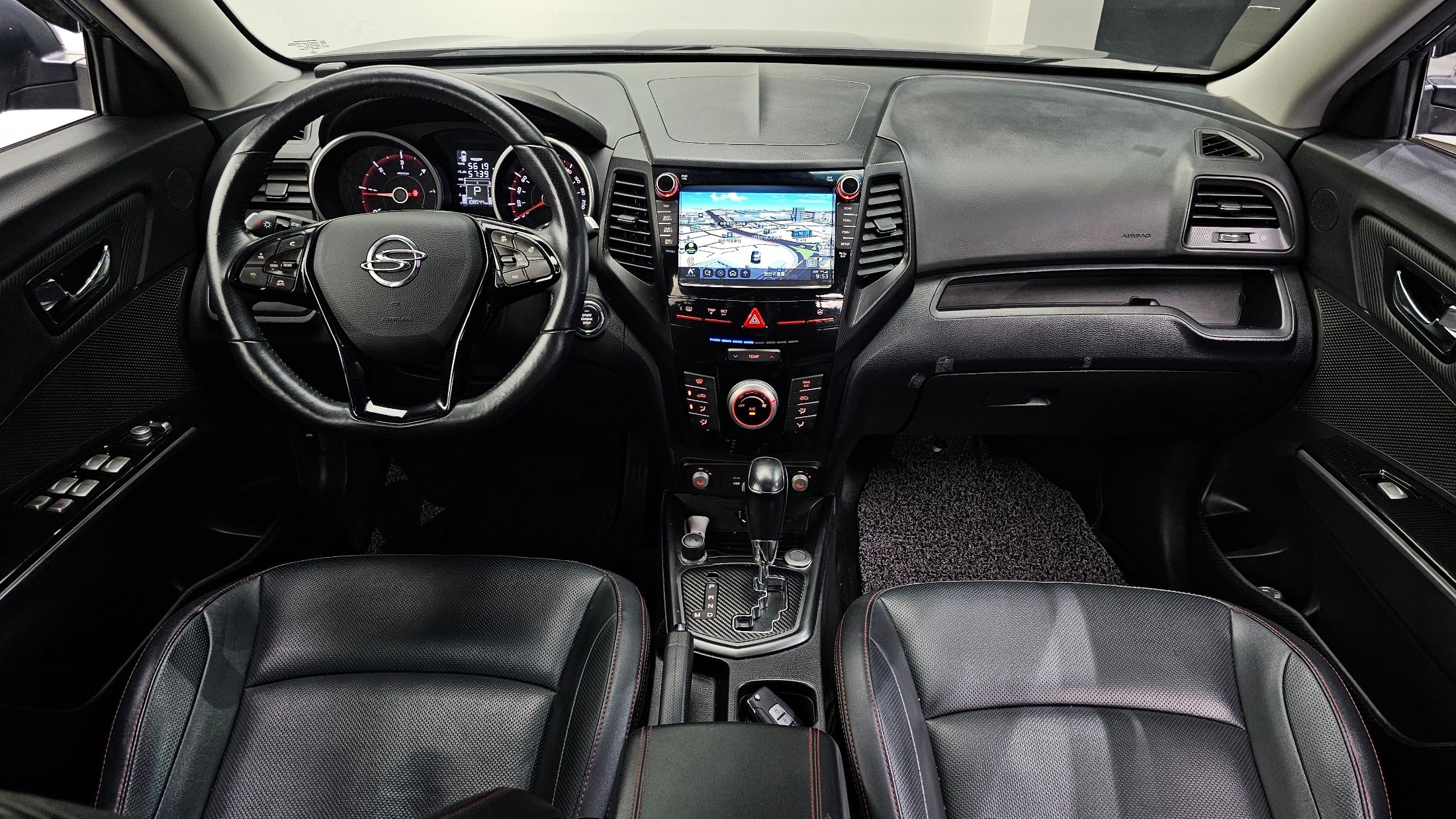 SSANGYONG TIVOLI AIR 2016
