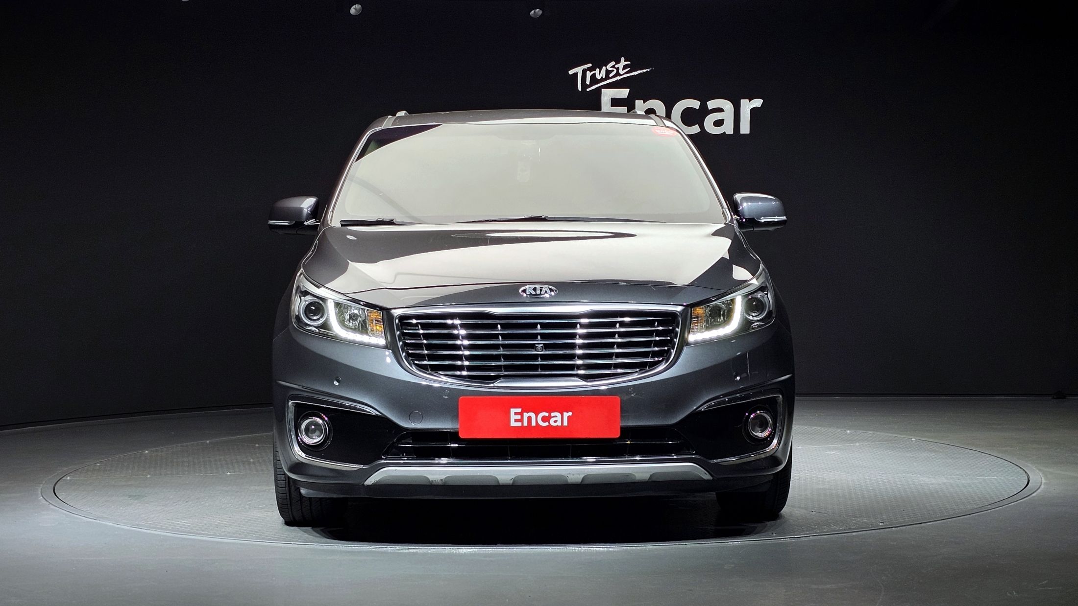 KIA CARNIVAL 2017