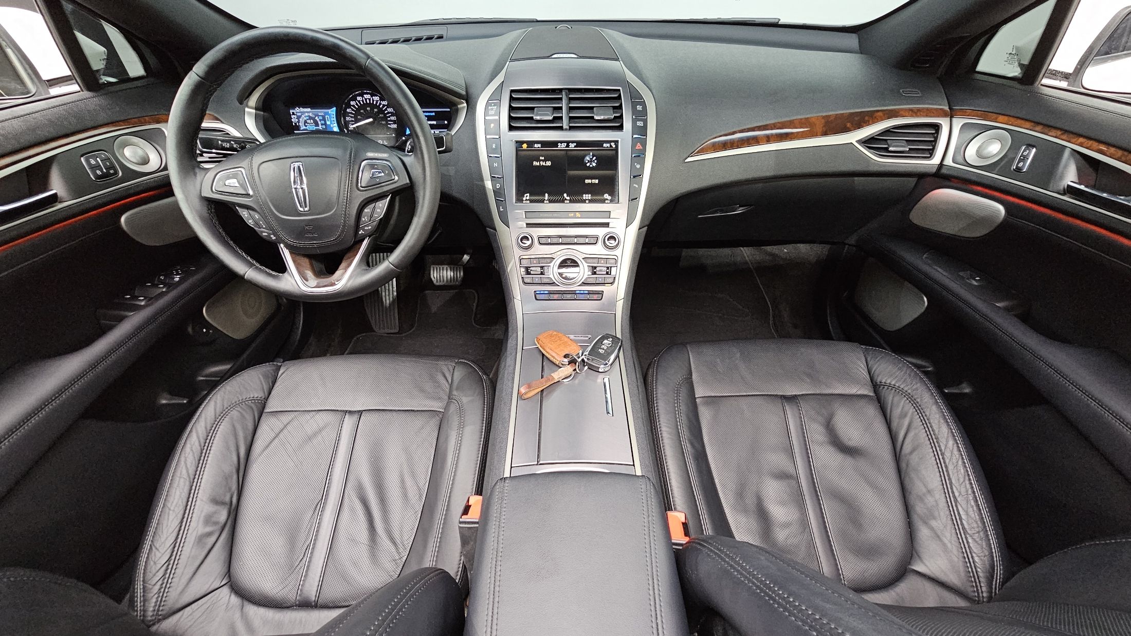 LINCOLN MKZ 2017