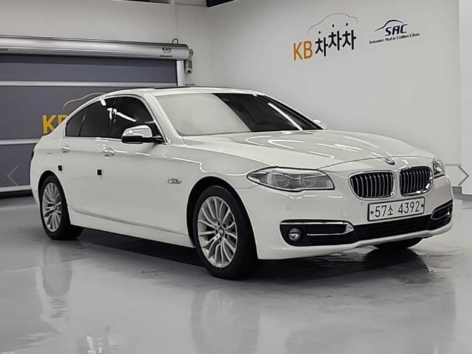 BMW 5-SERIES F10 2014