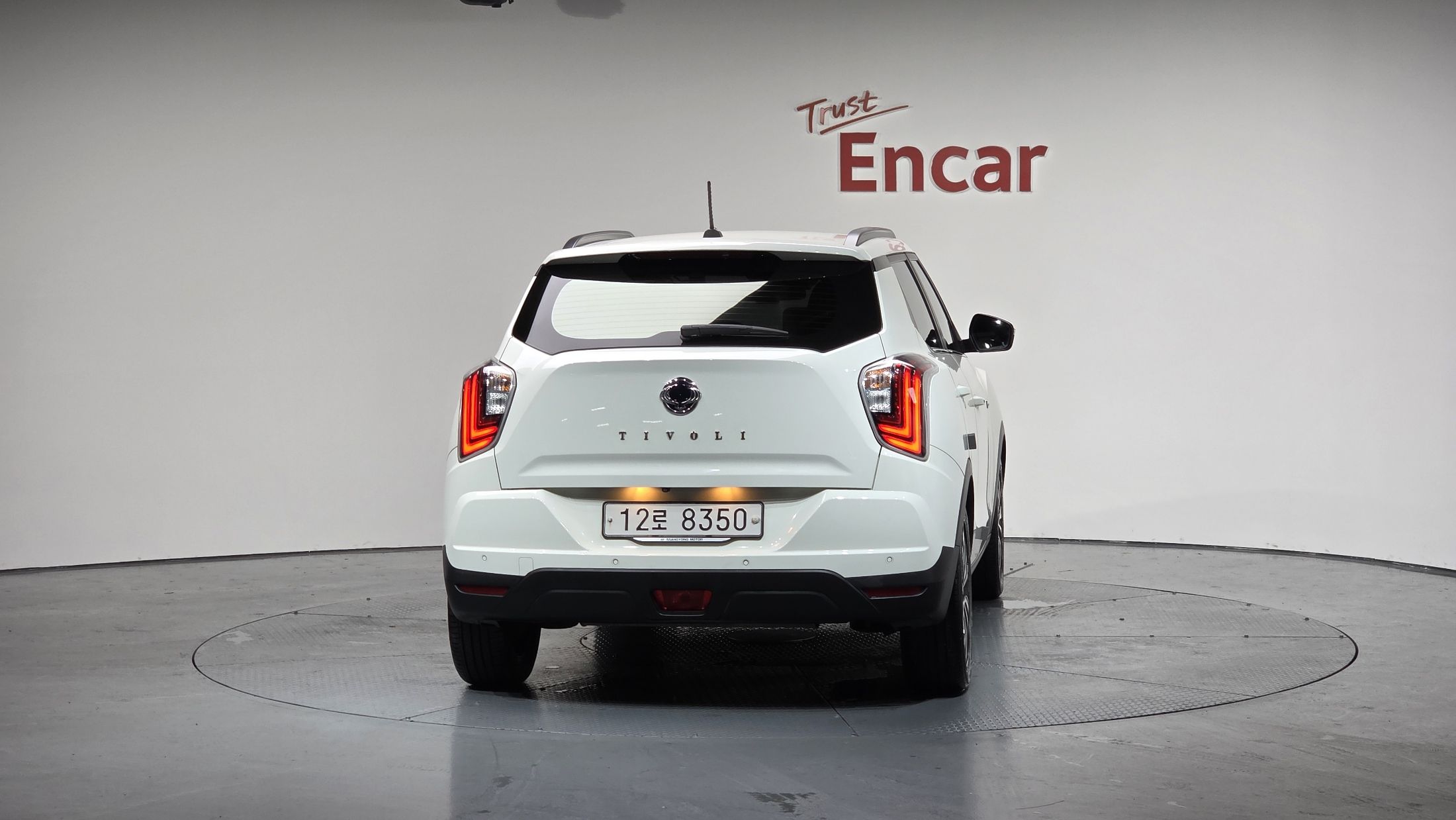 SSANGYONG TIVOLI VERY NEW 2019