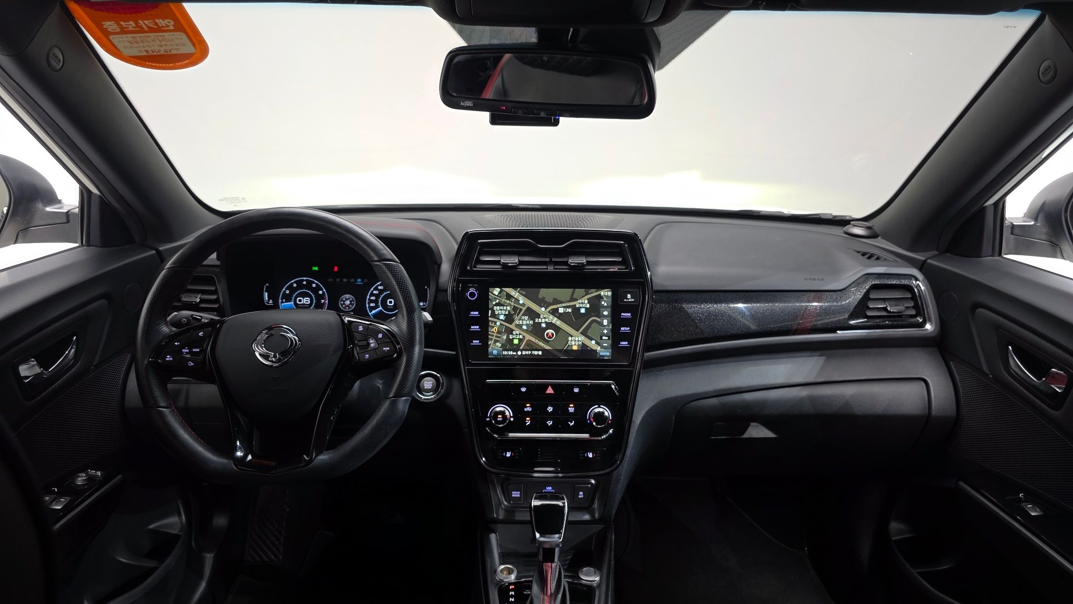 SSANGYONG TIVOLI VERY NEW 2019